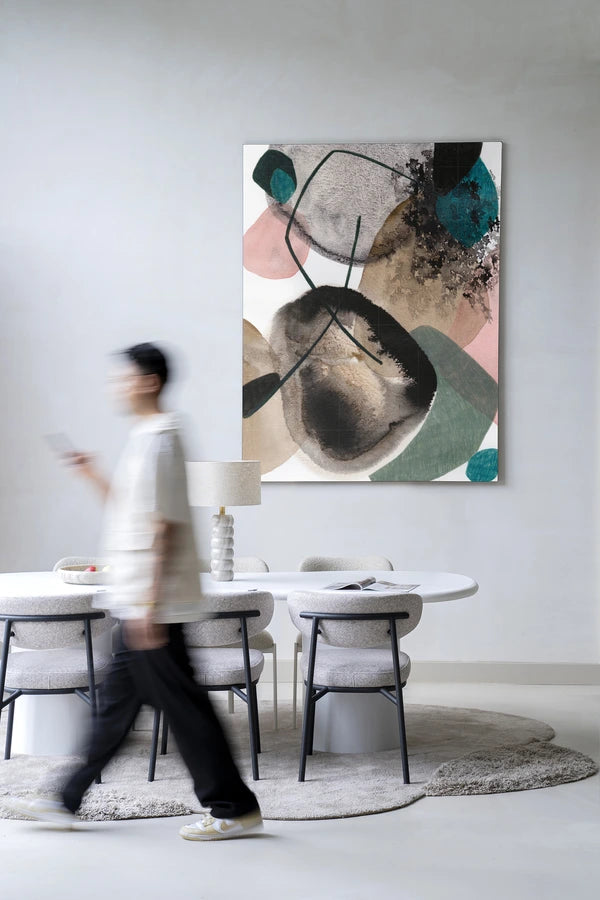 Abstrakt maleri med fargeflater i grønt, brunt, hvitt og rosa. Kunsttrykk på syrefritt papir, lerret og glass. 