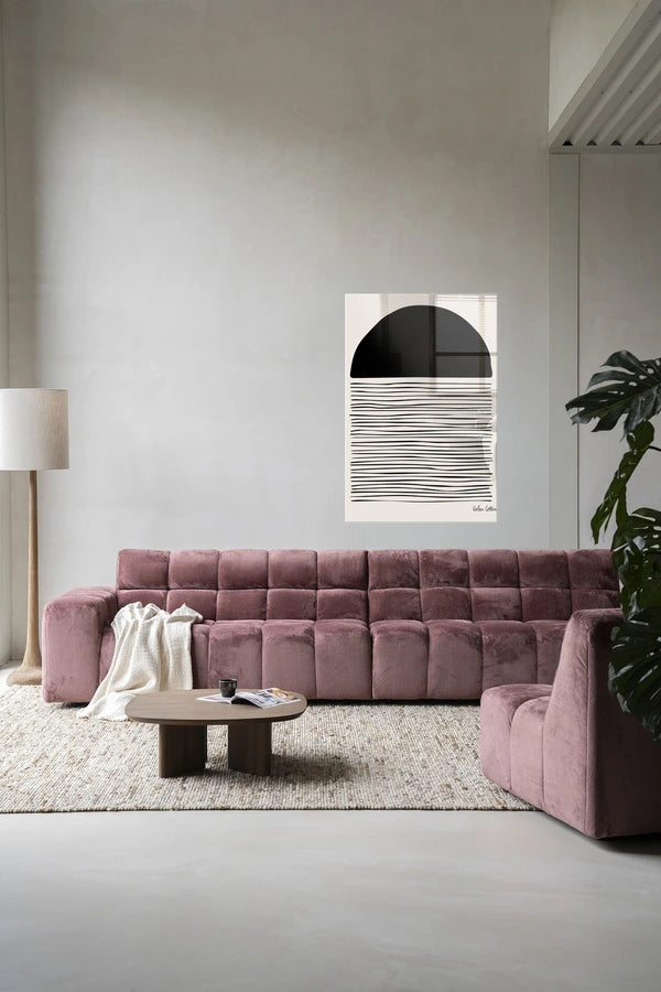 Abstrakt bildekunst med høy kontrast mellom svart og beige. Kunsttrykk på syrefritt papir, lerret og glass. 