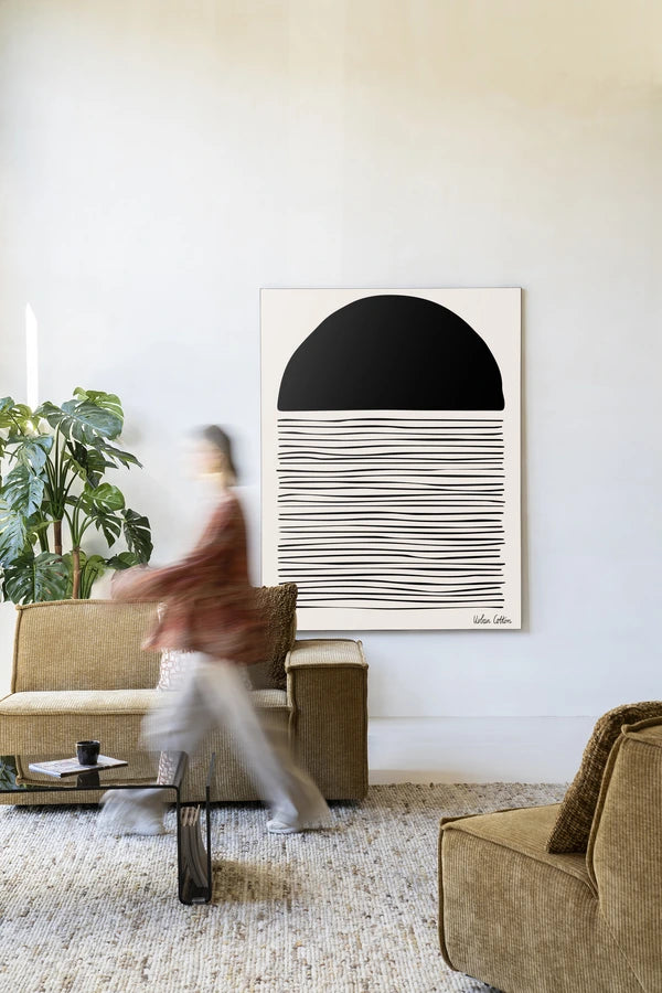 Abstrakt bildekunst med høy kontrast mellom svart og beige. Kunsttrykk på syrefritt papir, lerret og glass. 