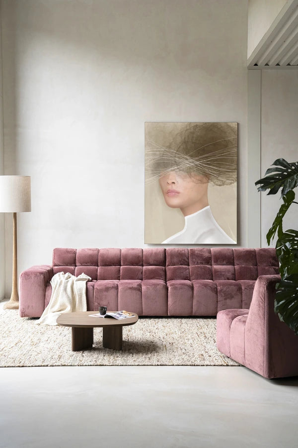 Kunsttrykk på syrefritt papir, lerret og glass. Motiv av kvinne med hodet i en mørk sky. Beige, myke fargetoner.