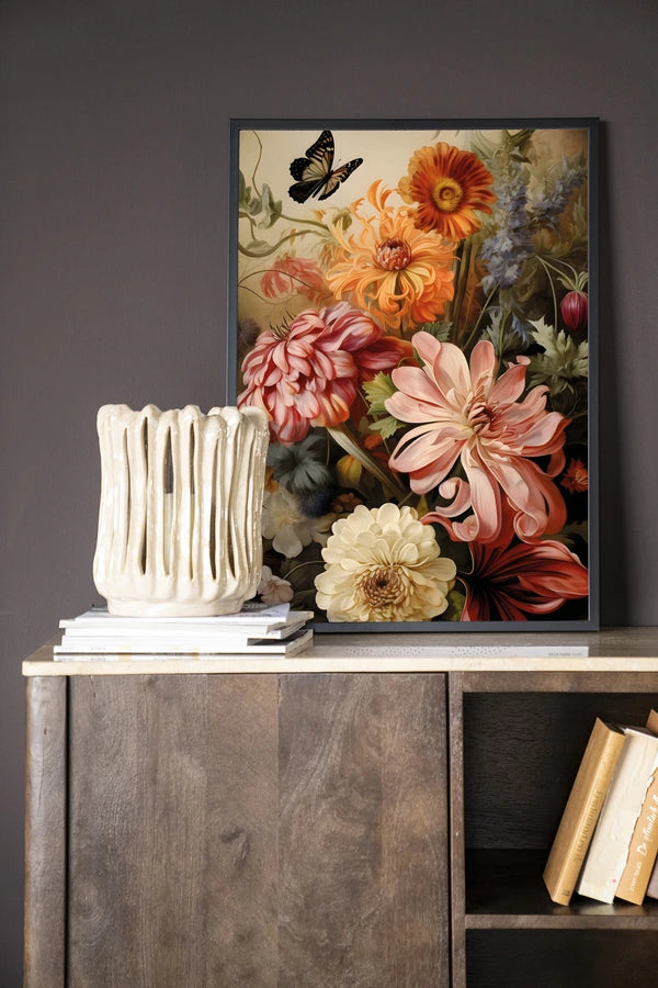 Kunsttrykk på syrefritt papir, lerret og glass. Frodige blomster i rik fargepalett.