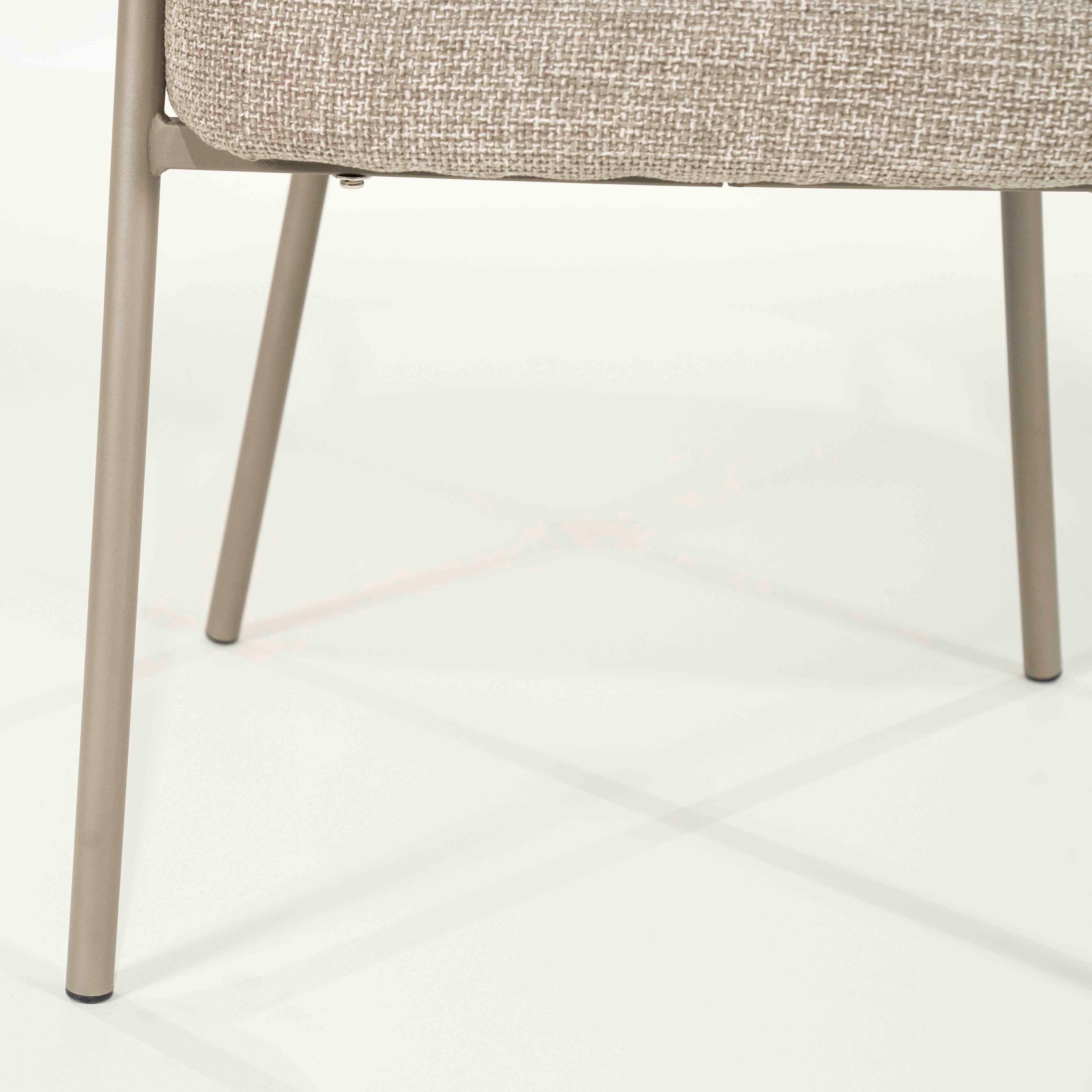 Yovi Spisestol, Taupe - sett med 2