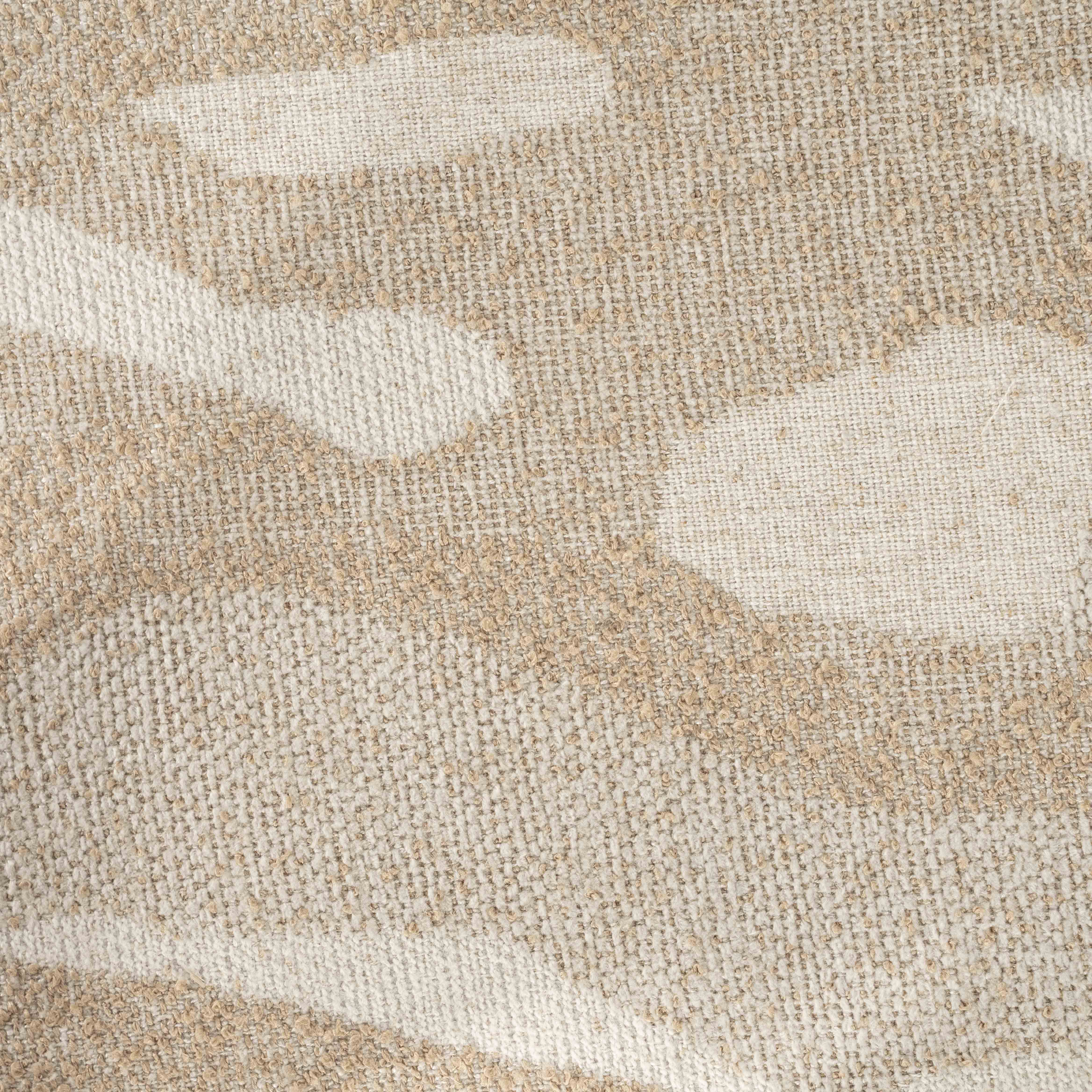 Fargeprøve:organisk mønster. Hvite og beige fargefelt.