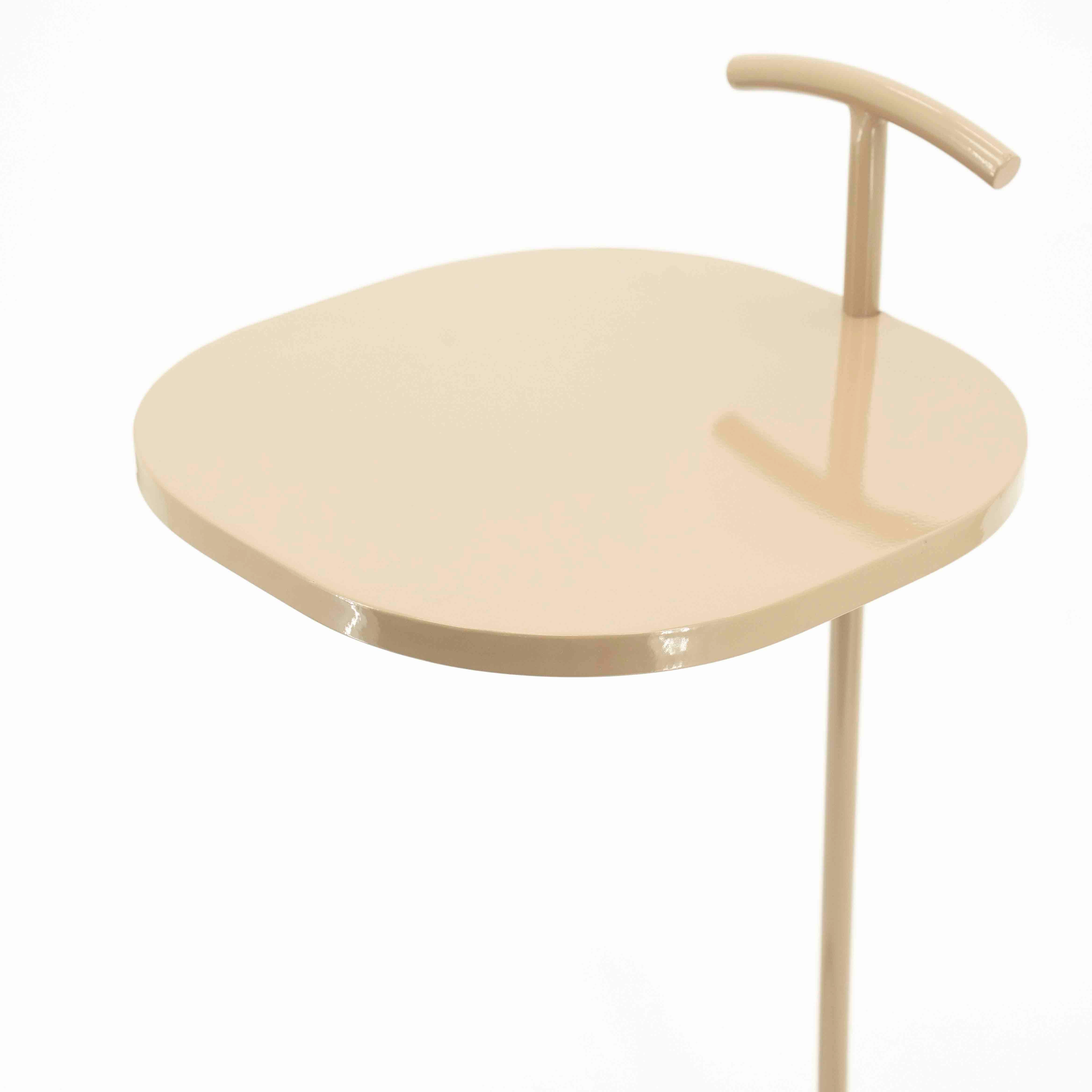 Buddy Sidebord, Taupe