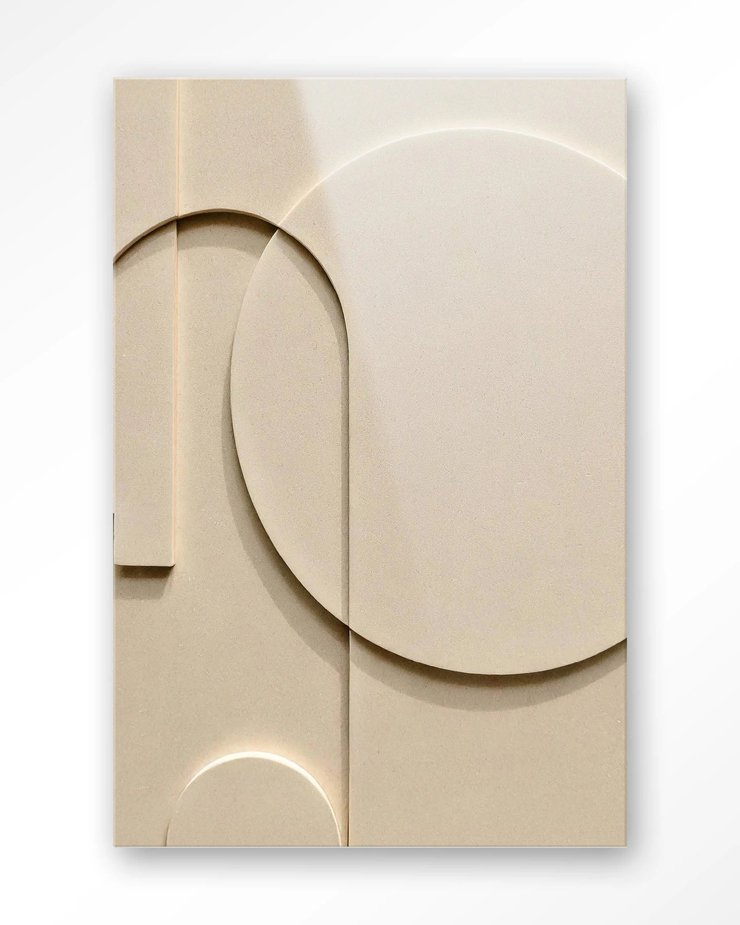 Kunsttrykk på glassplate. Beige farger og gemometriske former.