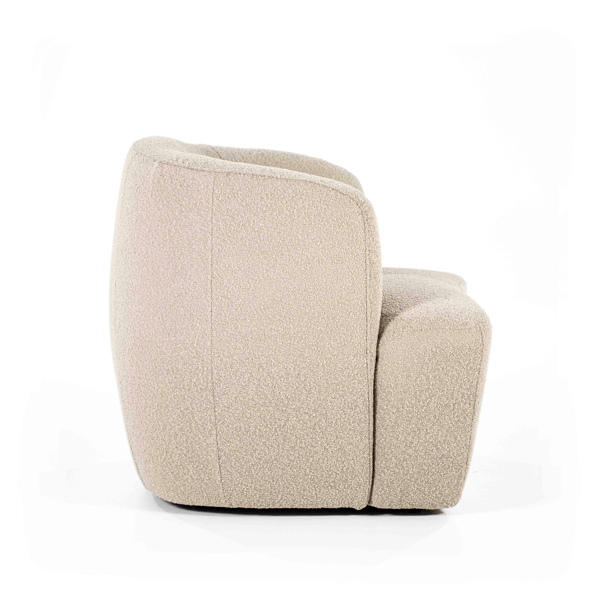 Charlotte Loungestol, Taupe Copenhagen. Lys beige lenestol. Lounge chair.