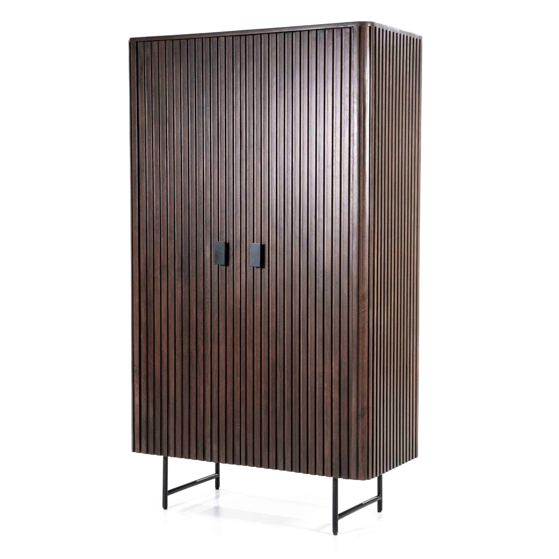 Remi skap i brunt mangotre og metallben.