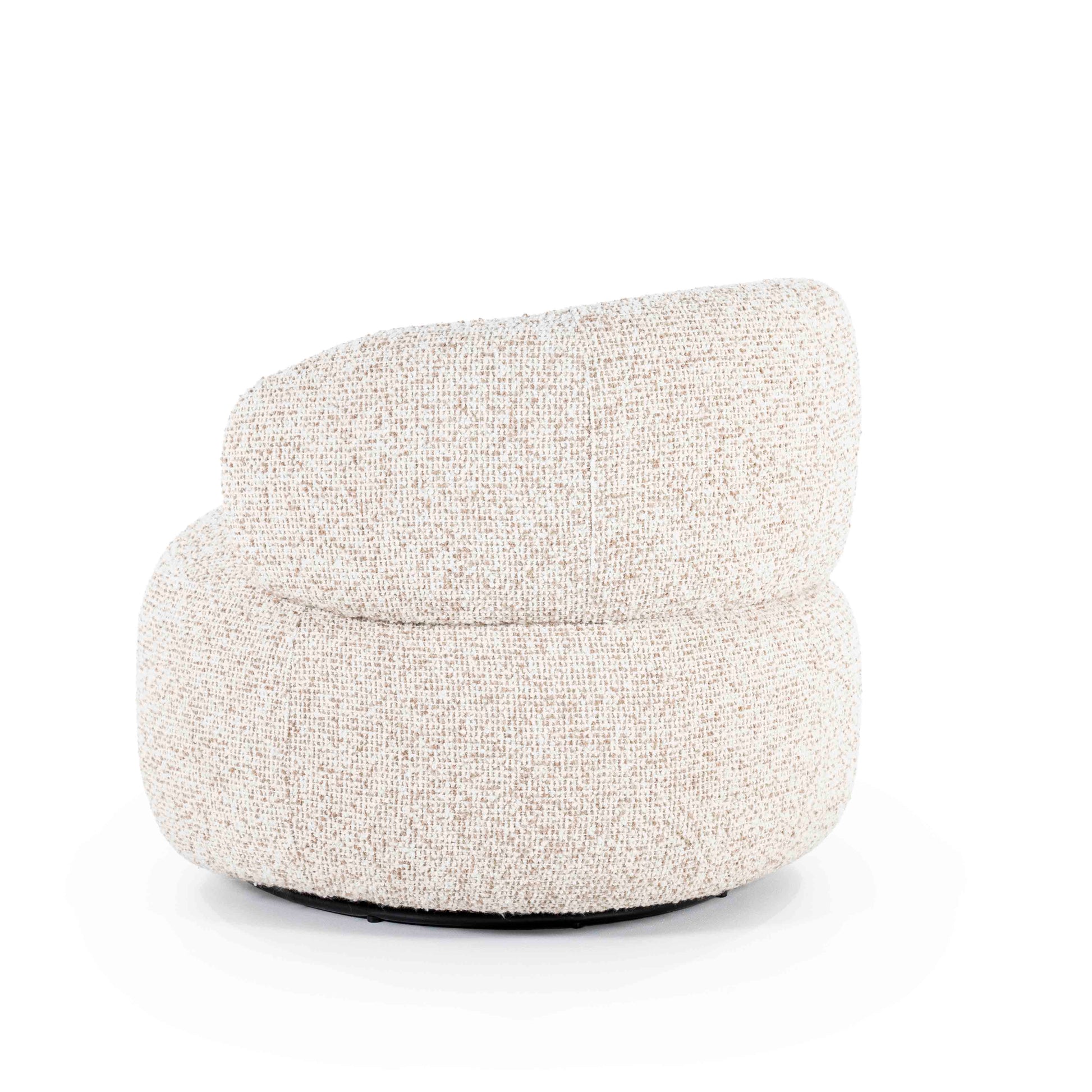 Maeve Loungestol, Beige Maywood. Myk, rund lenestol. Lounge char