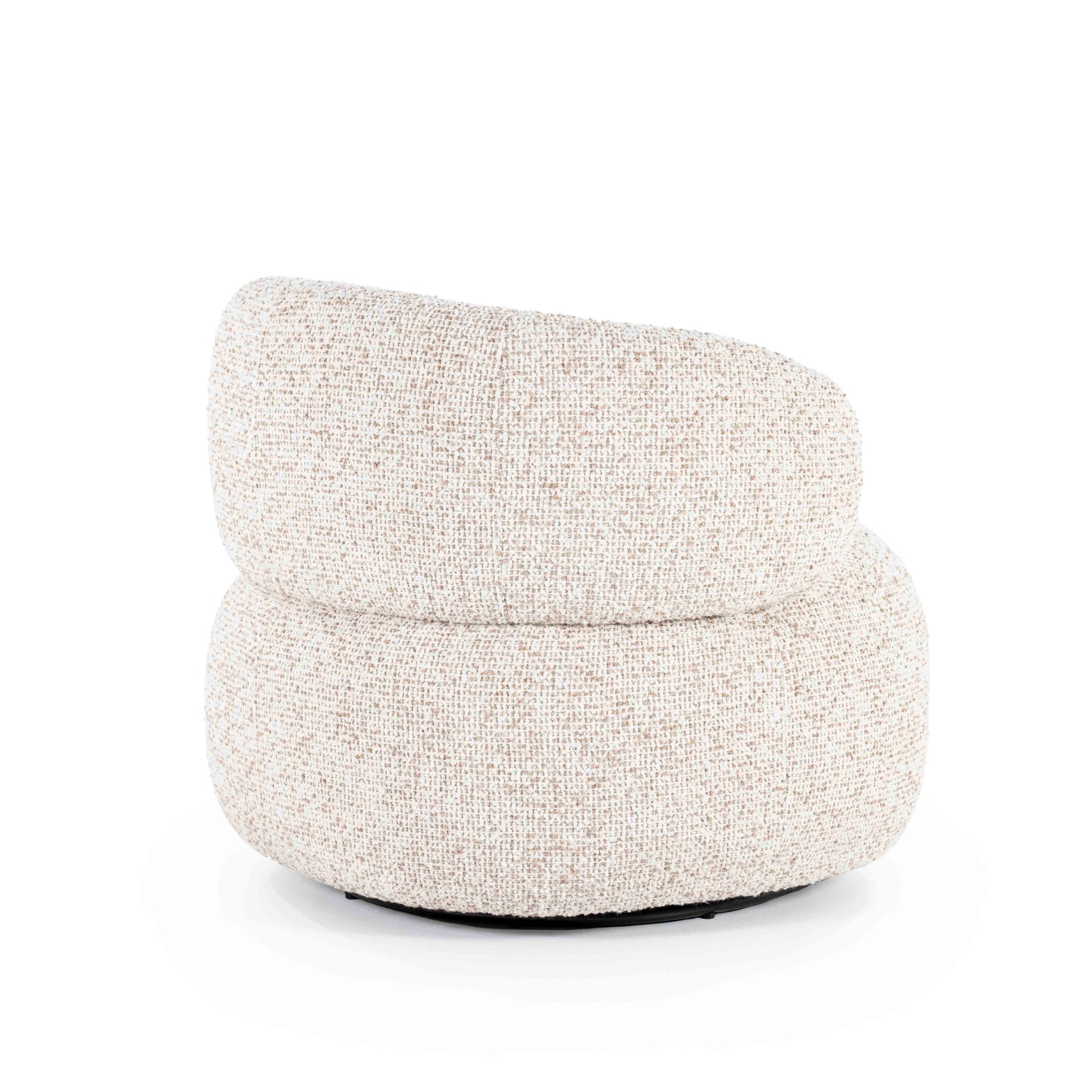 Maeve Loungestol, Beige Maywood. Myk, rund lenestol. Lounge chair