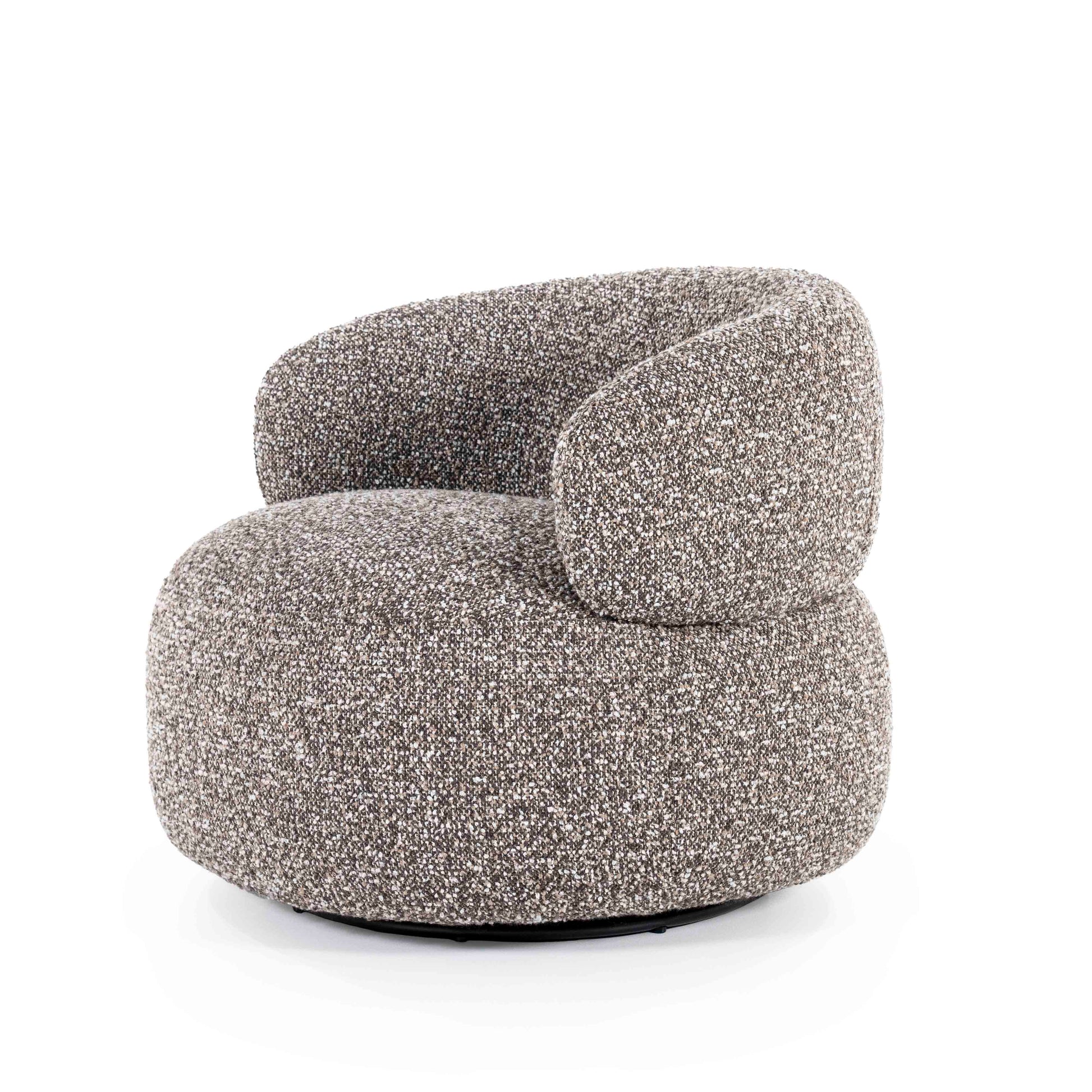 Maeve Loungestol, Taupe Maywood. Rund og myk lenestol. Lounge chair.