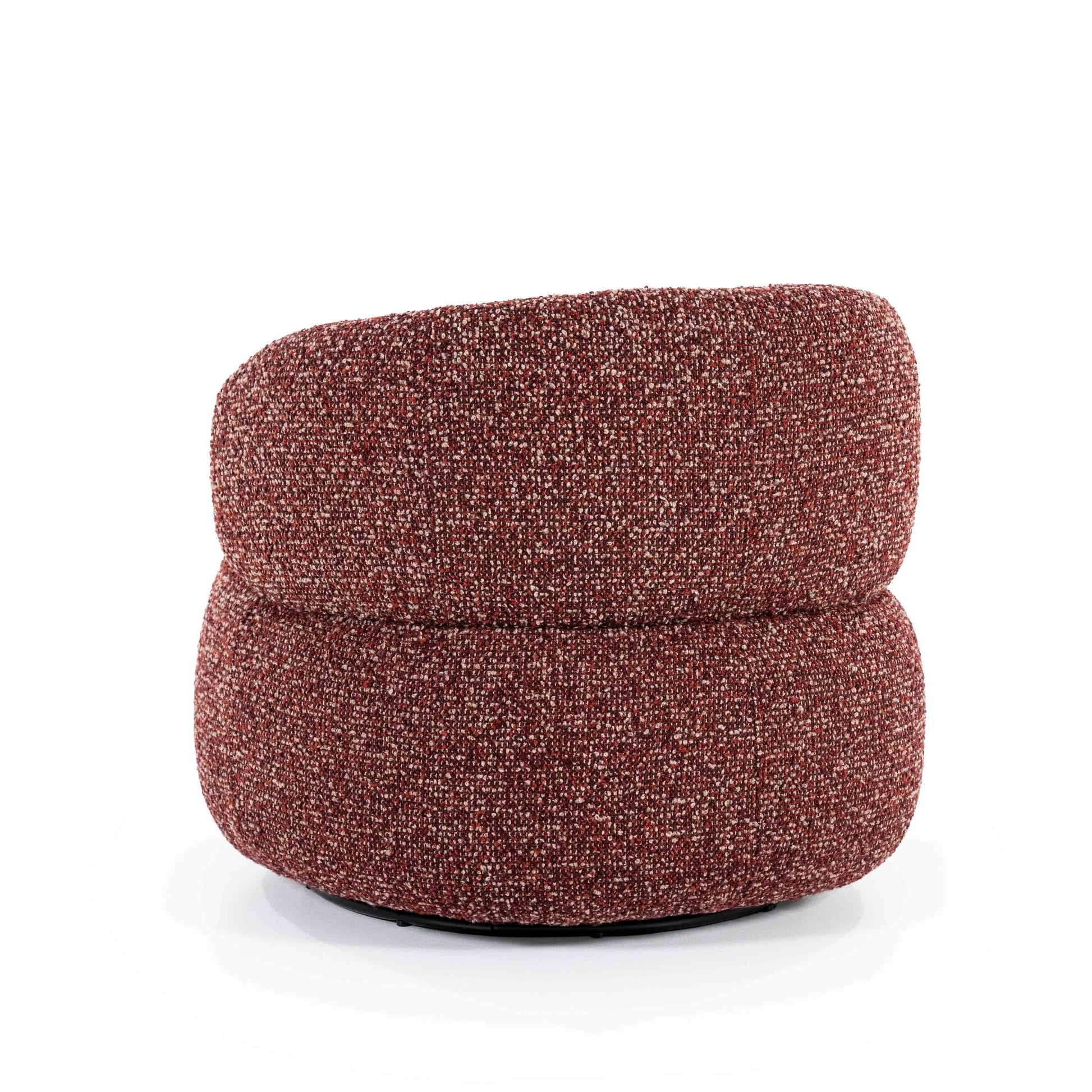 Maeve Loungestol, Red Maywood. Rustrød lenestiol. Lounge chair