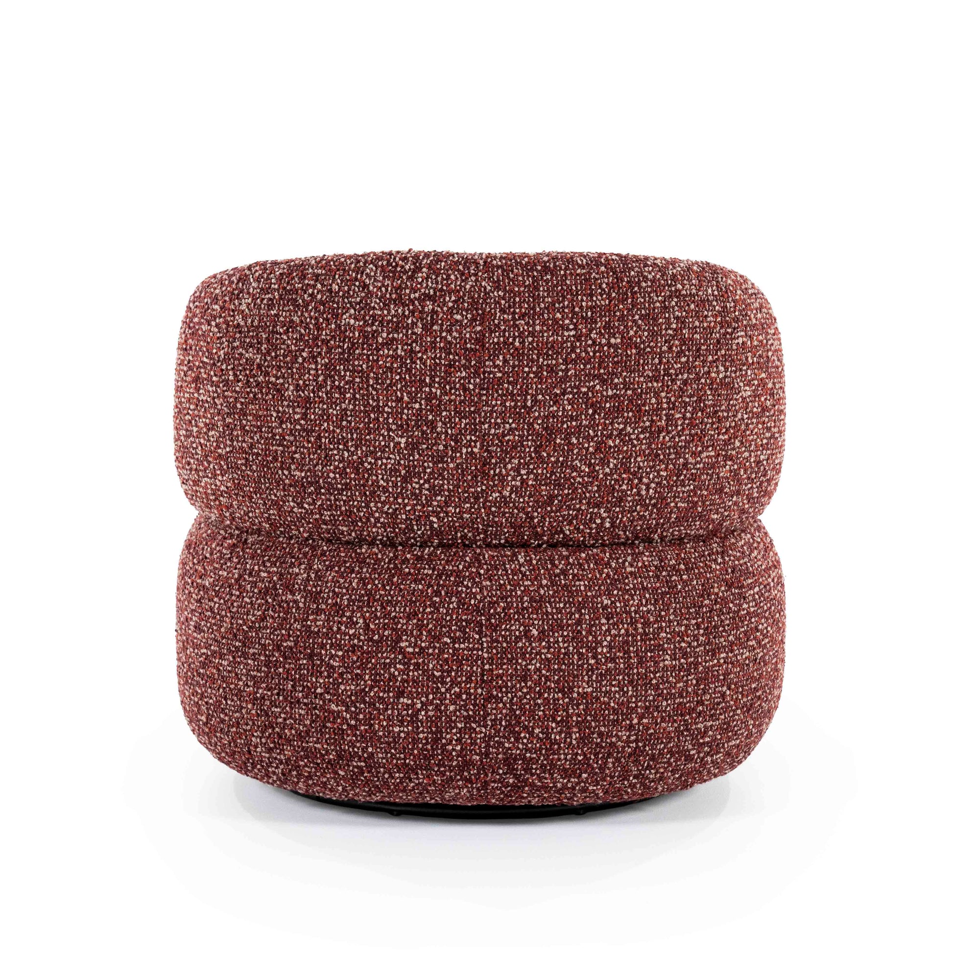 Maeve Loungestol, Red Maywood. Rustrød lenestiol. Lounge chair