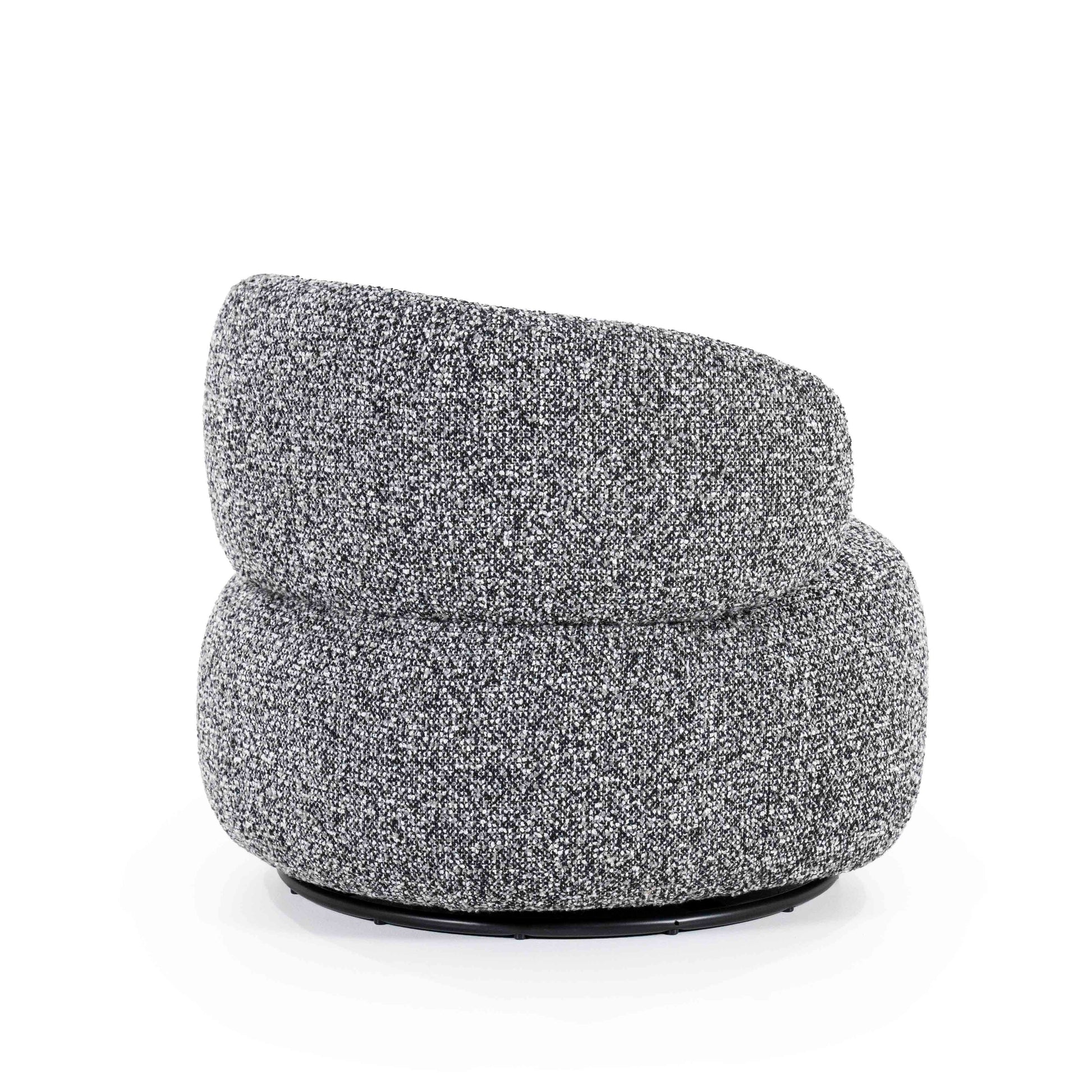 Maeve Loungestol, Black Maywood. Gråmelert myk lenestiol. Salt og pepper-aarget stol. Lounge chair.