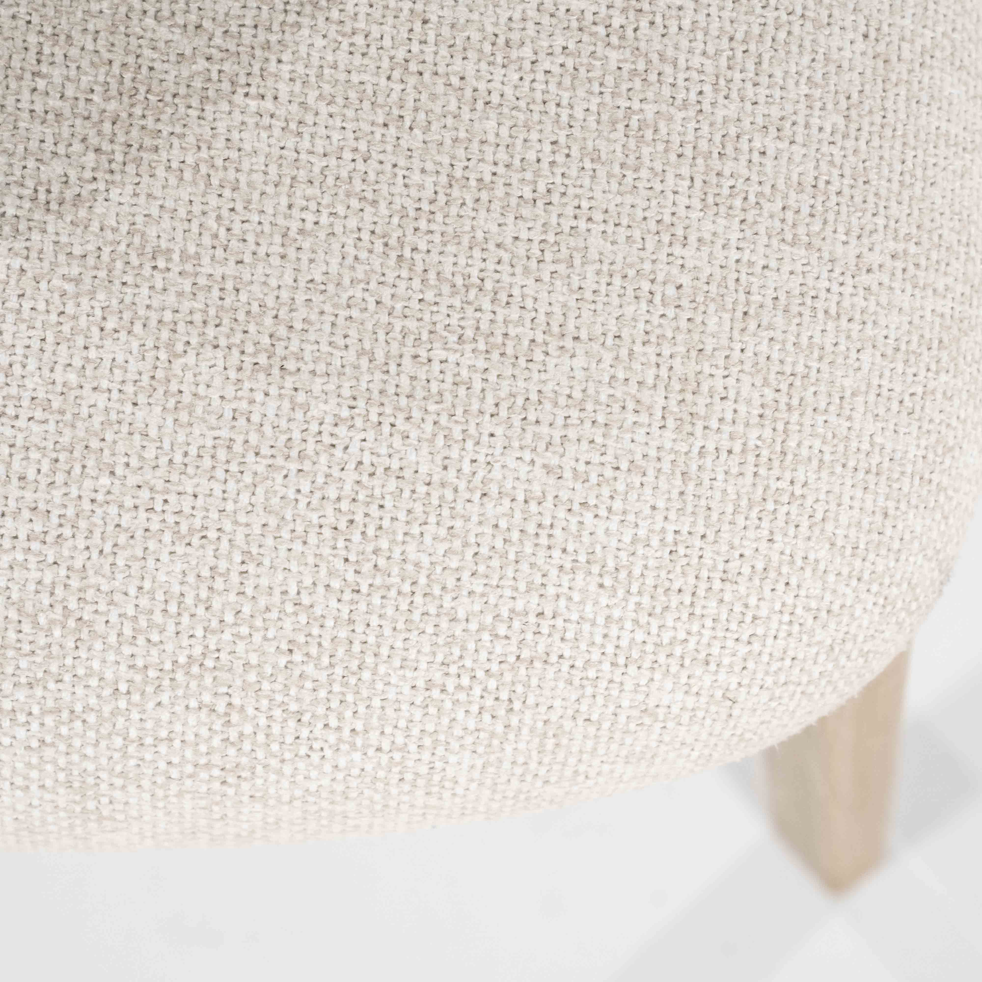 Mikky Spisestol, Beige Moon