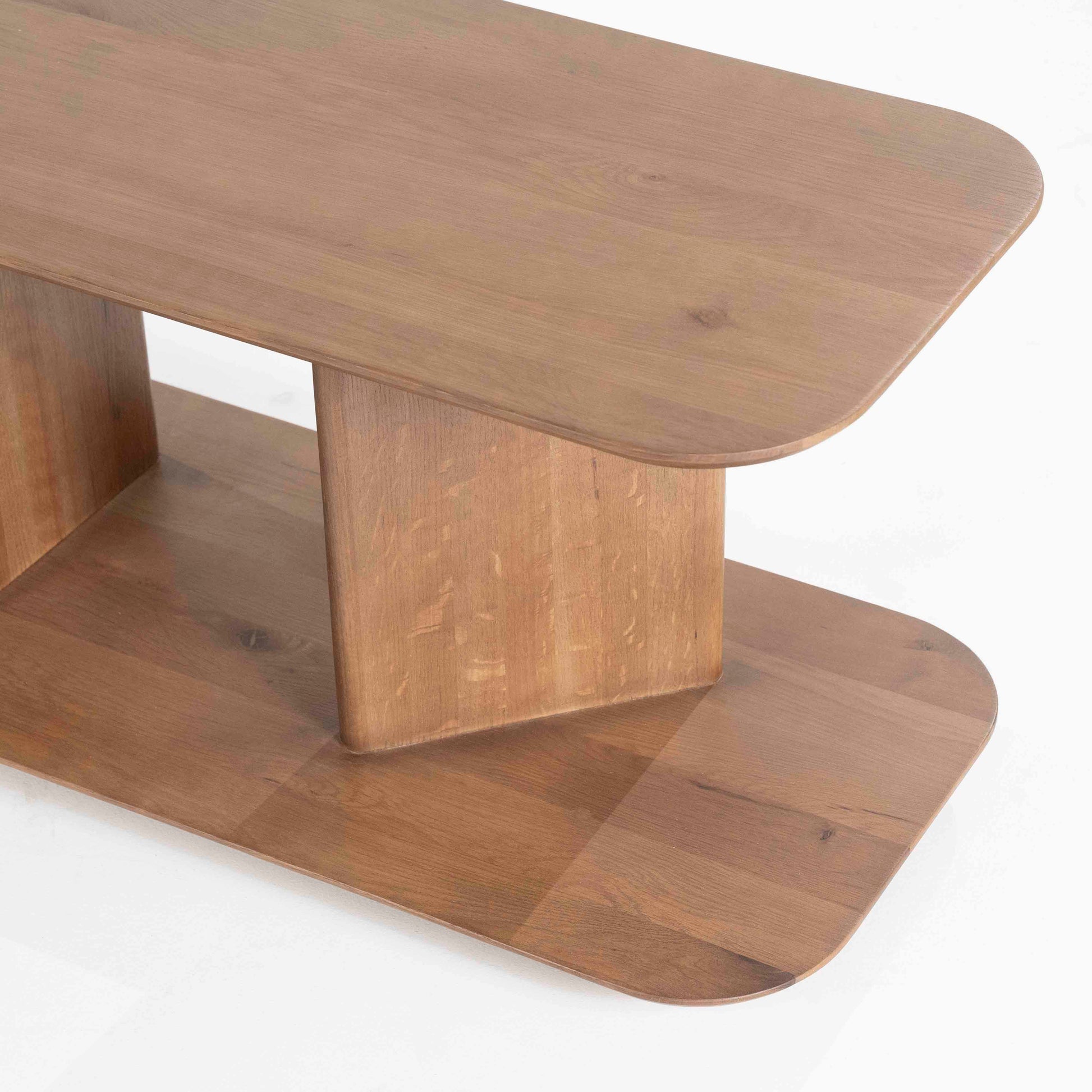 Ty TV-benk, mørk eik.