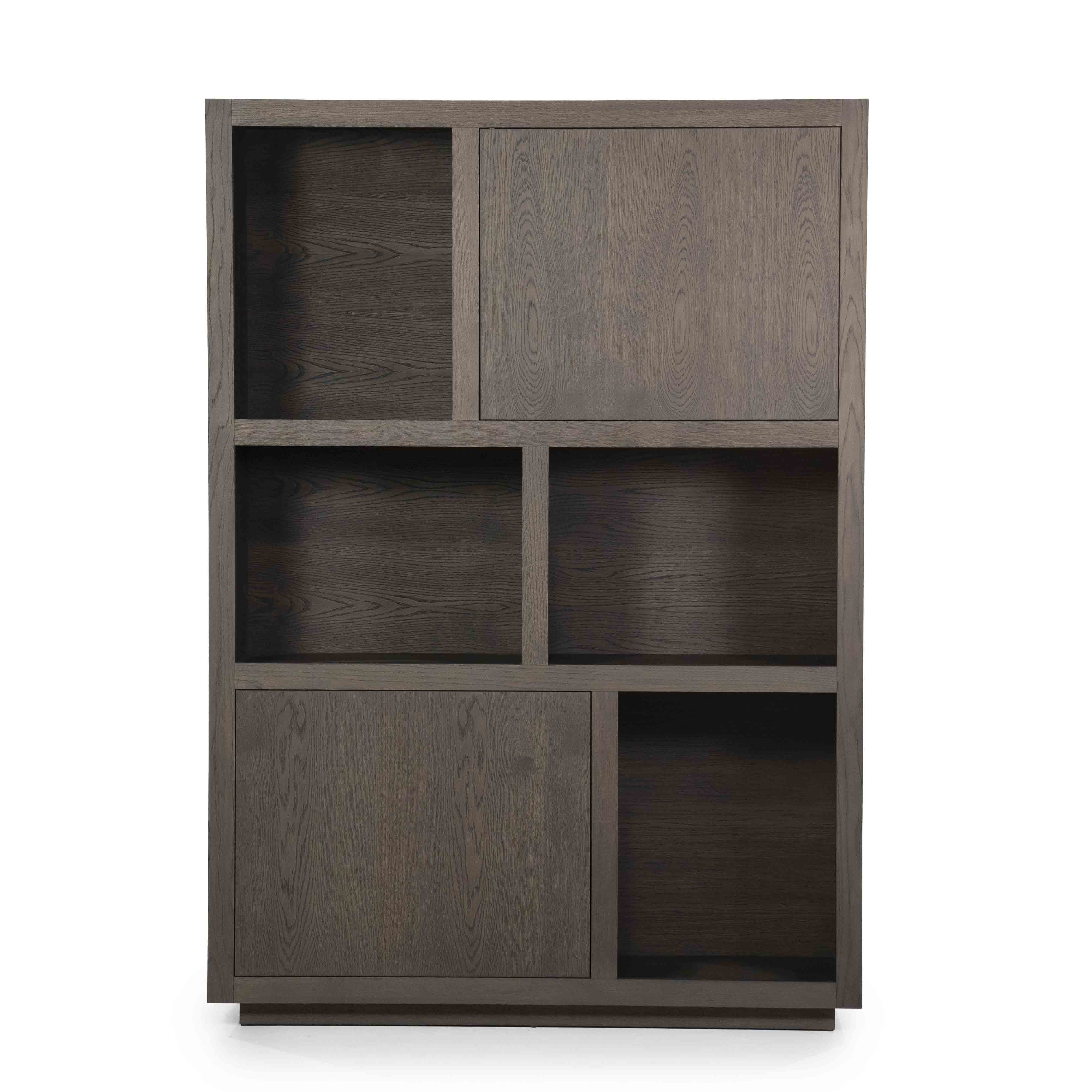 Helsinki bokhylle med skuffer og dører, mørk eik