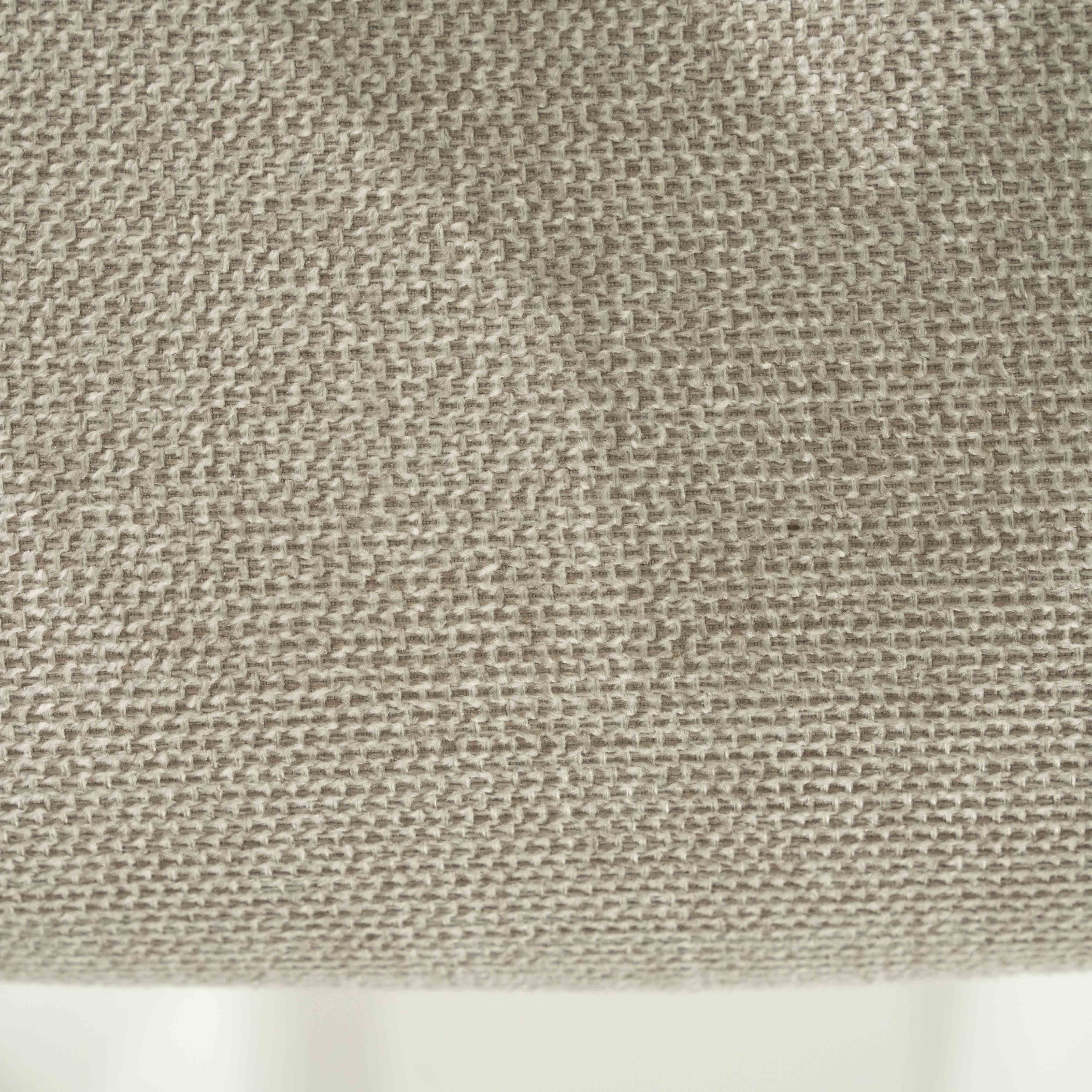 Rayven Barstol, Mørk ask