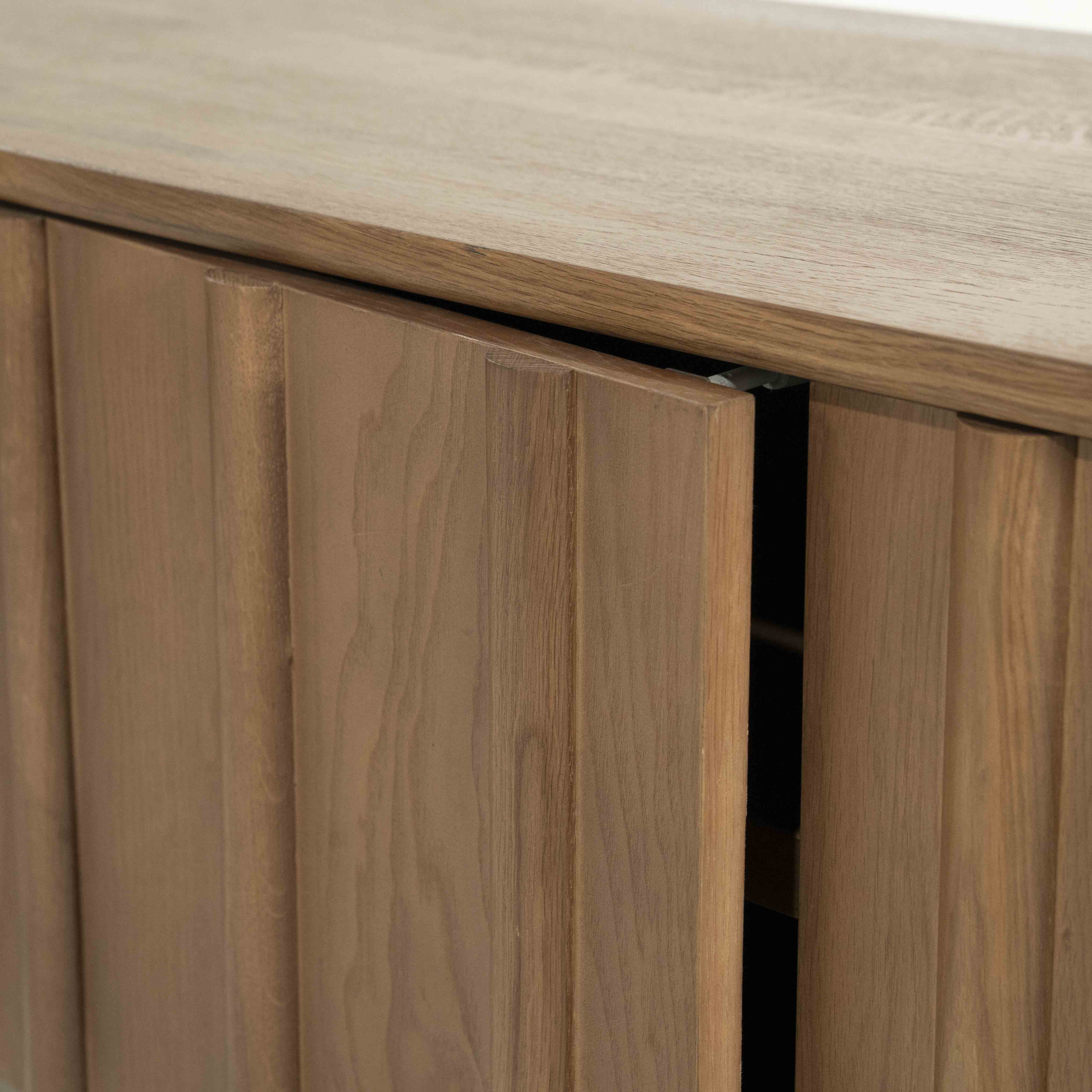 Jake TV-benk, Mørk eik