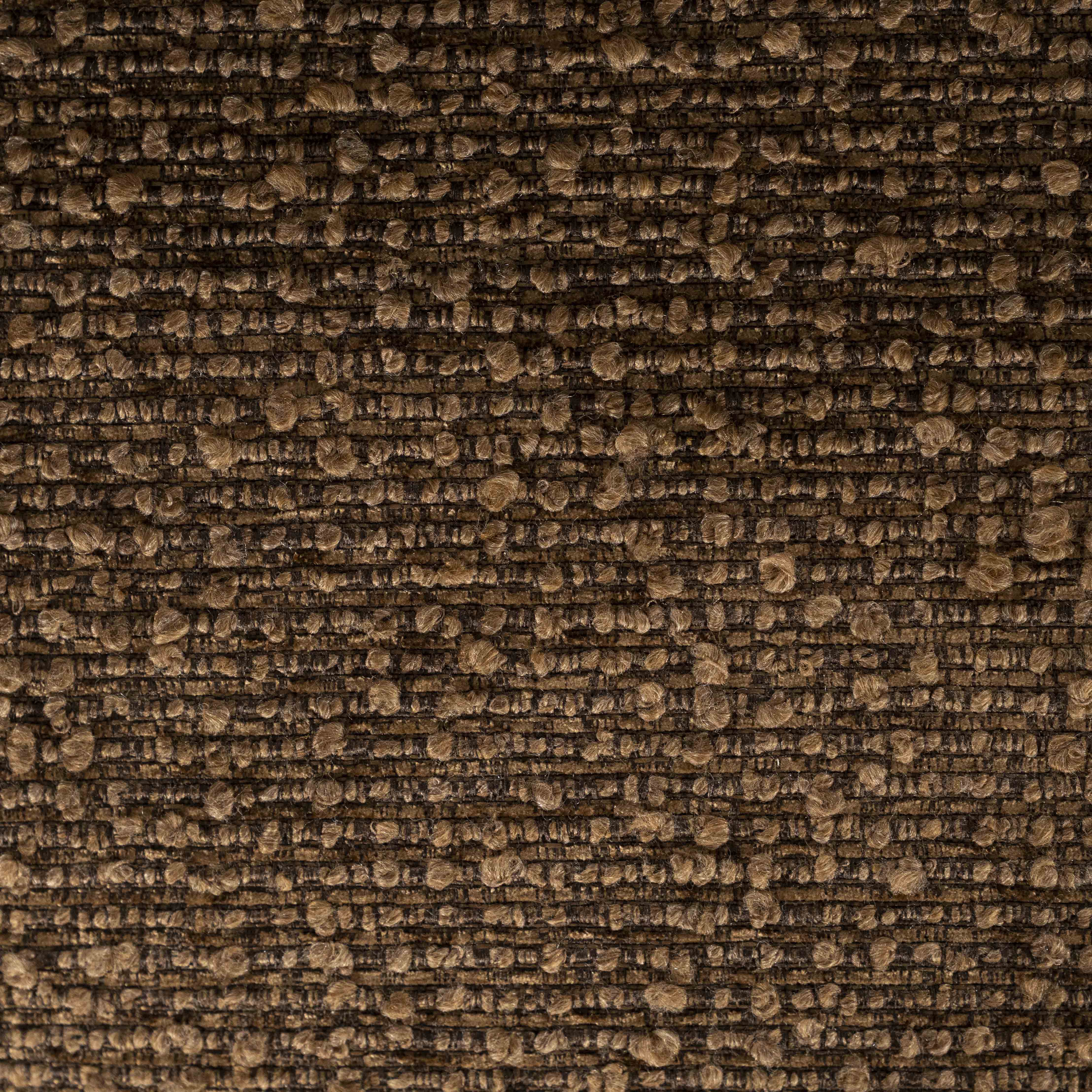 Livia Spisestol, Brown Hush