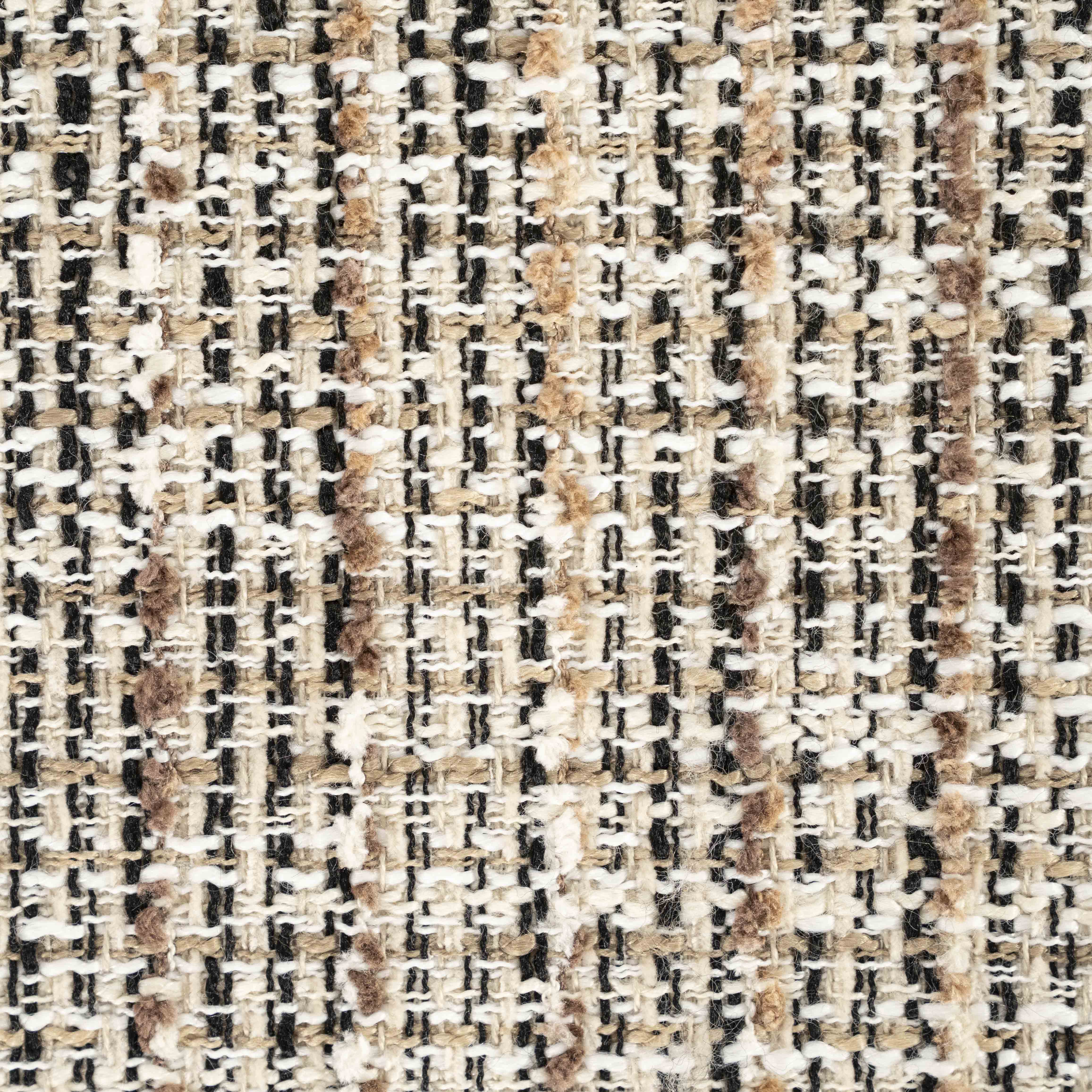 Stoffprøve: Benk i eik med beige melert pute.